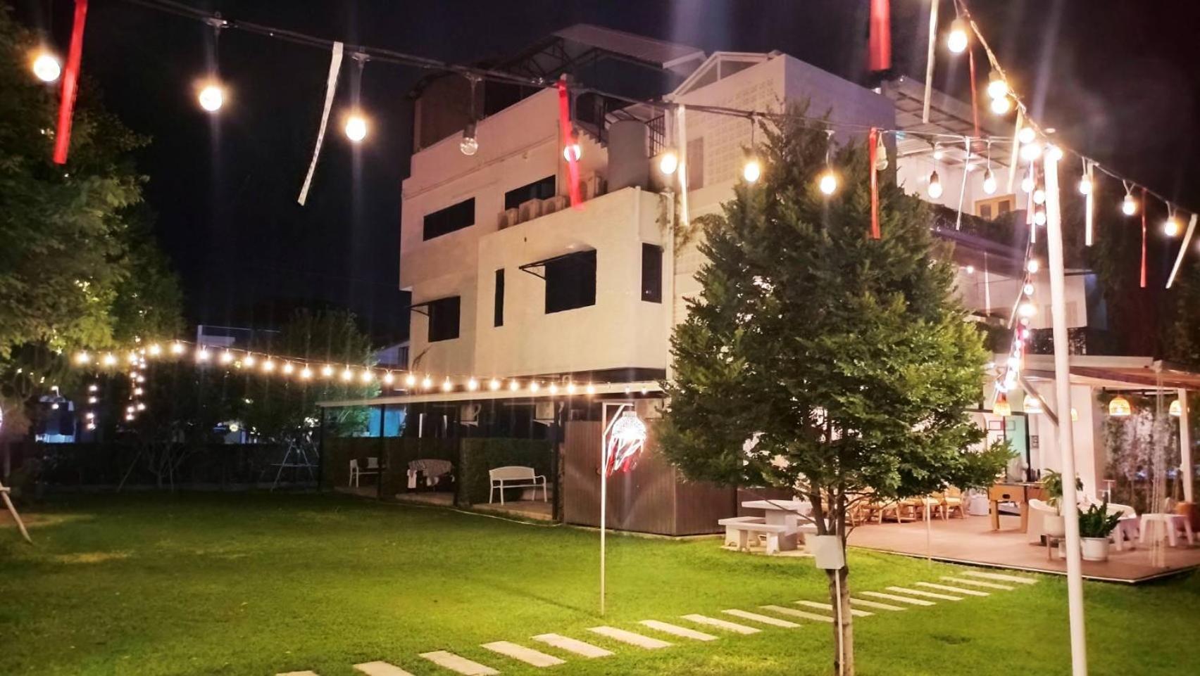 The Modeva Hotel Kanchanaburi Exterior foto
